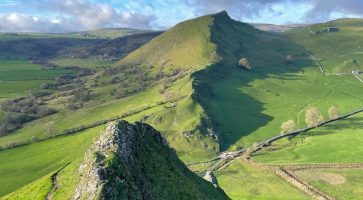 Renting in Hadfield, Derbyshire